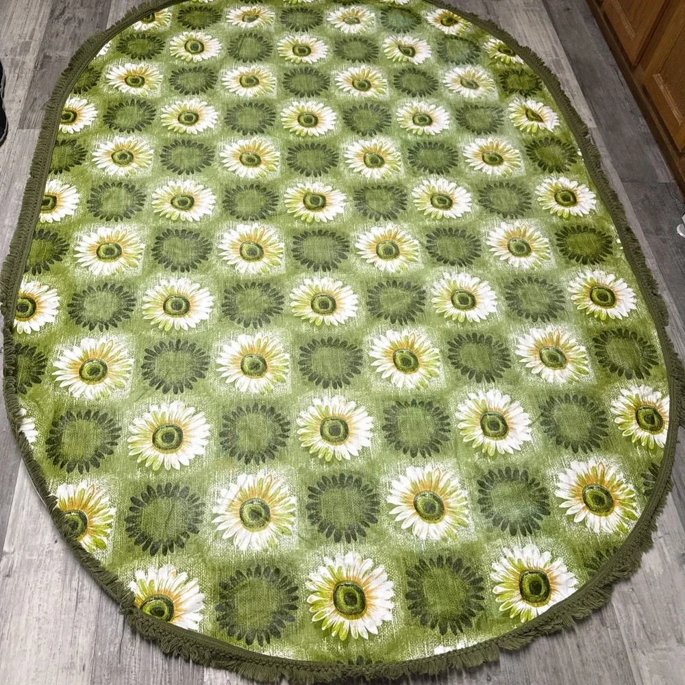 VTG 1970s Flower Power Tablecloth Fringe Hippie Daisy Oval Avocado Green 57x84